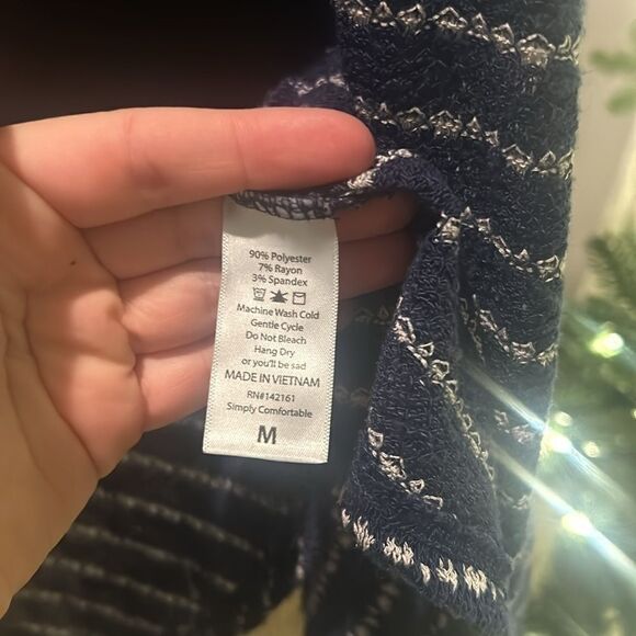 Lularoe Medium cardigan blue and white    A - Picture 7 of 8